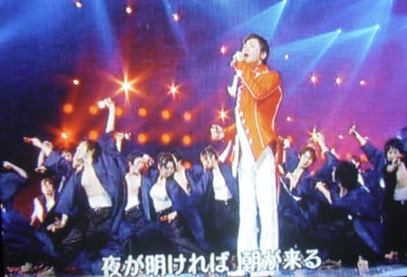 紅白 氷川きよしの歴代衣装 全19回分の歌唱曲と共にまとめました