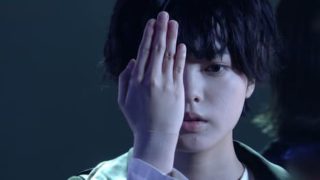 平手友梨奈