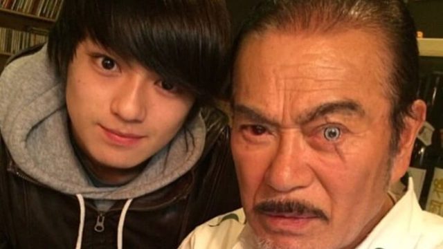 新田真剣佑と父親の千葉真一