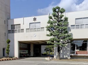 小池百合子の出身中学は甲南女子中学校