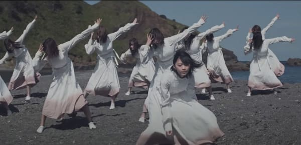 櫻坂46の紅白歌合戦の衣装
